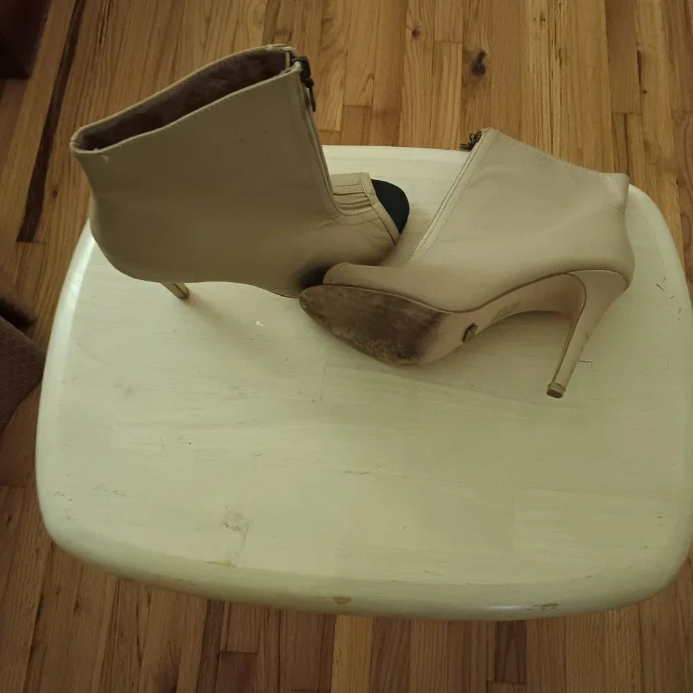 Booties - Picture 3 of 4
